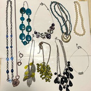 Necklace extravaganza, ten necklaces, great styles